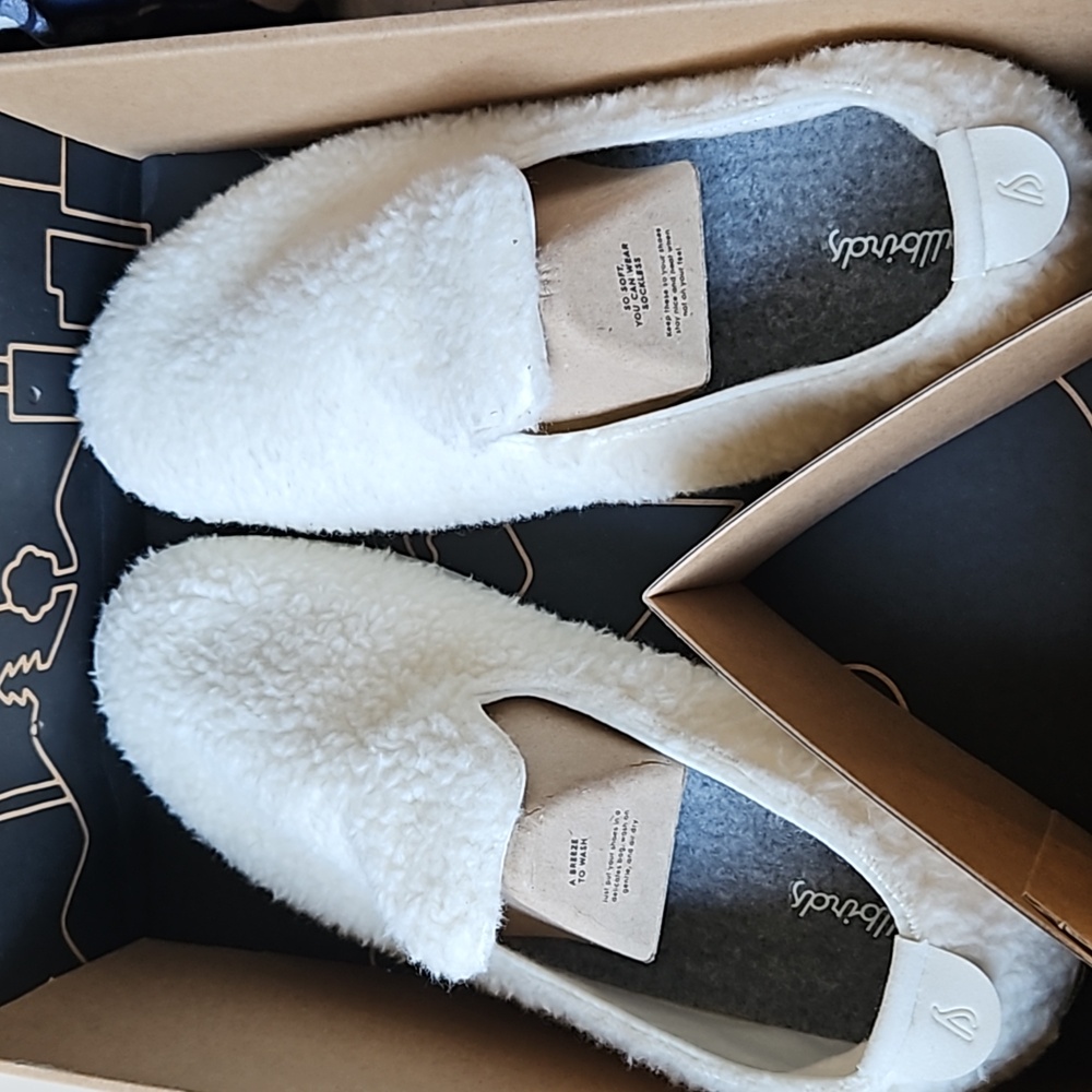 ALLBIRDS Men's Wool Lounger Fluff Natural White Cream Sole,NIB, Size 10